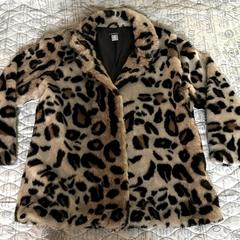 Venus Leopard Faux Fur Coat